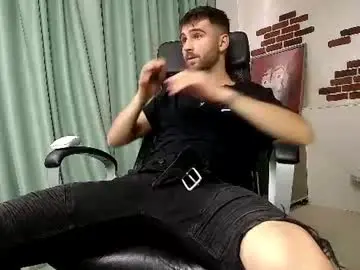 Chaturbate Live Porn of kyloeast