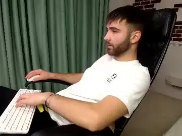 Chaturbate Sex Cam of kyloeast