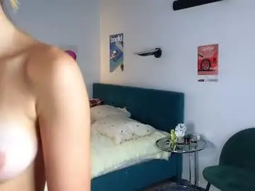 Chaturbate Nude Webcam of smoothnesss