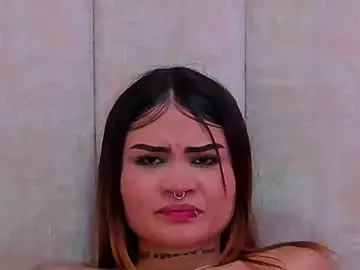 Chaturbate Sex Cam of twogirls2boys