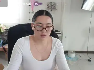 Chaturbate Live Sex Cam of emma_johnson_