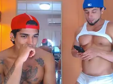 Chaturbate Adult Webcams of hotcrew_