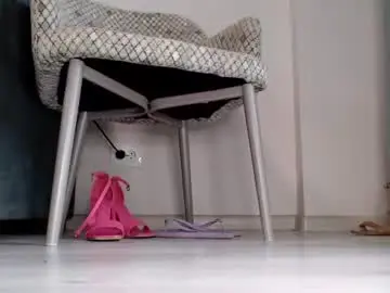 Chaturbate Live Porn of sarrah_lynn