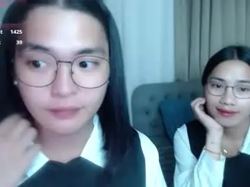 Chaturbate Adult Video Chat of zhaviahale