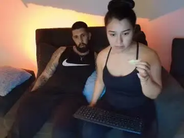 Chaturbate Watch Live Sex Cams of alyssia_wolds_1