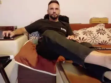Chaturbate Adult Webcams of master_roberto333