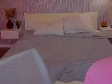 Chaturbate Best live sex cam show of miya_reed0