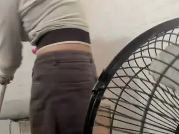 Chaturbate Sex Cam of raven_lilith69