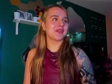 Chaturbate Adult Video Chat of evy_orange1
