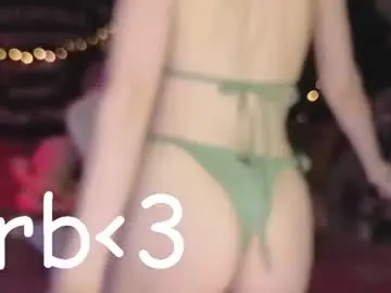 Chaturbate Live Porn of tati_crackling