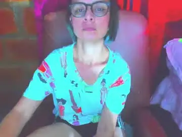 Chaturbate Live Sex Cam of brianna_garnerr