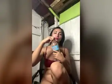 Chaturbate Live Sex Cam of foxytheaxxx