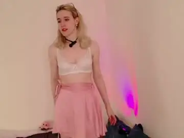 Chaturbate Free Porn Cam of pinkhornyprincess