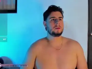Chaturbate Sex Cam of ryan_evannss_
