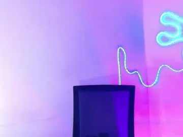 Chaturbate Free Live Porn of andrea_r_