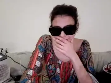 Chaturbate Free Live Porn of haifa12011983