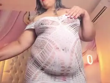 Chaturbate Sex Cam of lucy_milf_474