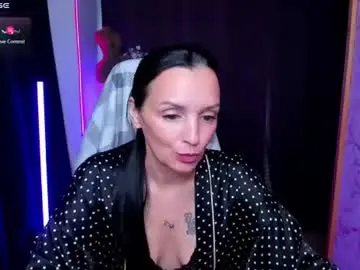 Chaturbate Watch Live Sex Cams of floraelle