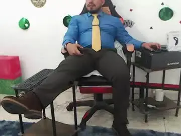 Chaturbate Free Live Porn of kalethbigdick88