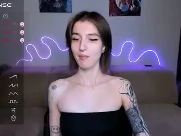 Chaturbate Best live sex cam show of mika_reid
