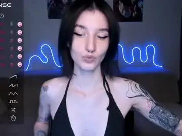 Chaturbate Adult Video Chat of mika_reid