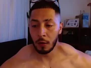 Chaturbate Private Sex Chat of muscle_cock32