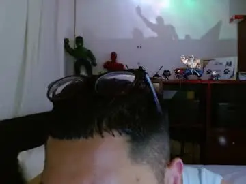 Chaturbate Free Porn Cam of muscle_cock32