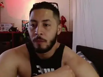 Chaturbate Sex Chat of muscle_cock32