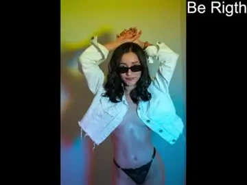 Chaturbate Watch Live Sex Cams of violetta_keller