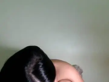 Chaturbate Free Live Porn of yourlittle_rosa18