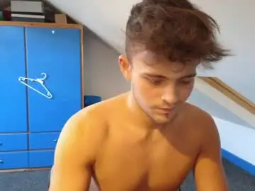 Chaturbate Best live sex cam show of adr_twink
