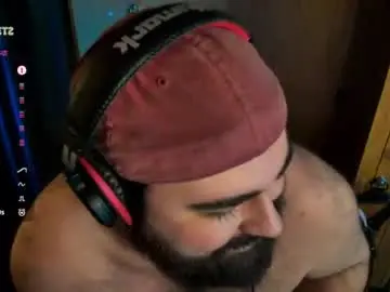 Chaturbate Best live sex cam show of bearzbeetz