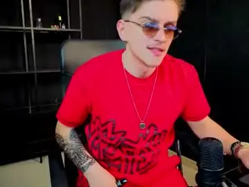 Chaturbate Sex Cam of felixstark
