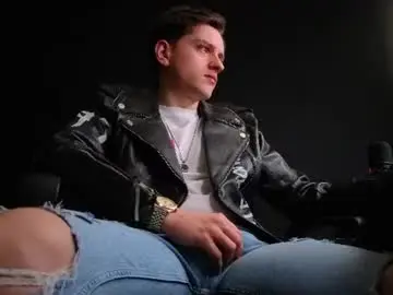 Chaturbate Live Porn of felixstark
