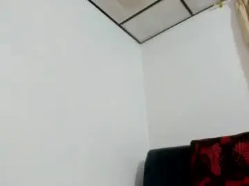 Chaturbate Nude Webcam of isisblakee