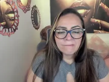 Chaturbate Nude Webcam of marianalopez81