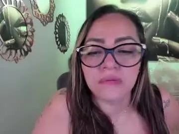 Chaturbate Free Porn Cam of marianalopez81