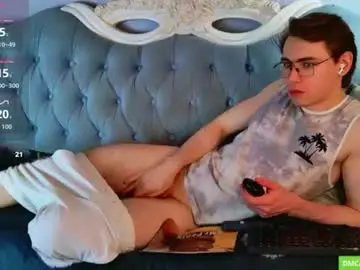 Chaturbate Adult Webcams of simonwarner