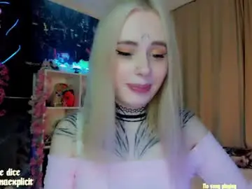Chaturbate Free Porn Cam of snake_bites