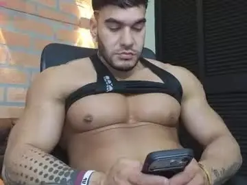 Chaturbate Live Sex Cam of zac_levis