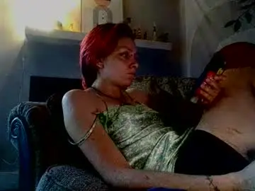 Chaturbate Nude Webcam of dolliesdomain