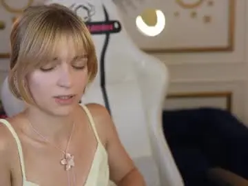 Chaturbate Live Porn of sweetdesiree_