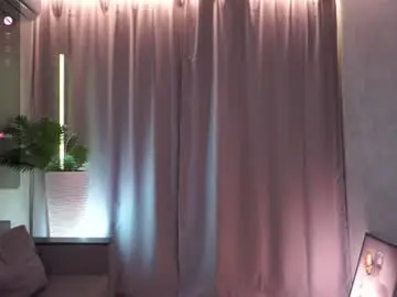 Chaturbate Live Sex Cam of anuricbriny