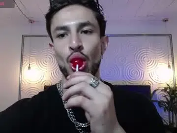 Chaturbate Watch Live Sex Cams of axel_porn_1