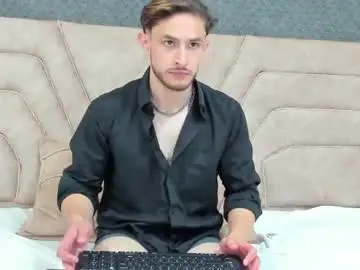 Chaturbate Free Porn Cam of axel_porn_1