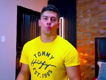 Chaturbate Watch Live Sex Cams of hotfuckers4uu