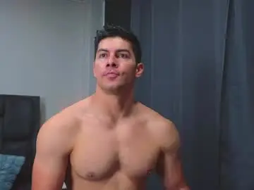 Chaturbate Free Porn Cam of hotfuckers4uu