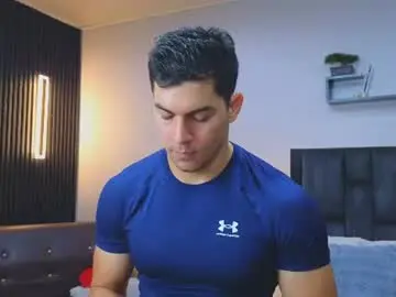 Chaturbate Live Sex of hotfuckers4uu