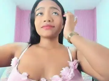 Chaturbate Live Sex Cam of lillyy16