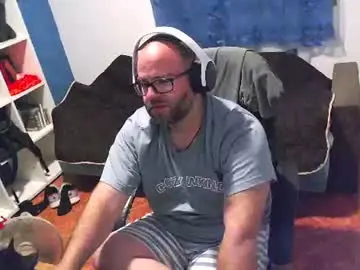 Chaturbate Live Sex Cam of ravingr3d3